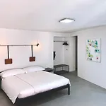 Great2stay Center Aparthotel