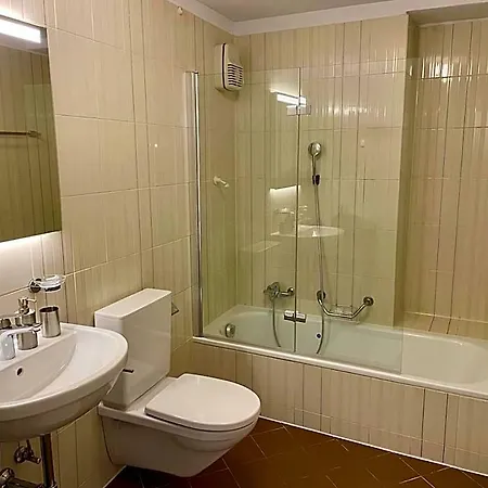 Апарт-отель Great2stay Center 3*