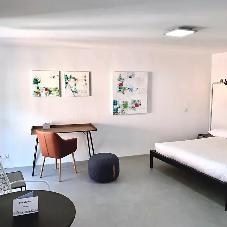 Great2stay Center Apartahotel 4*